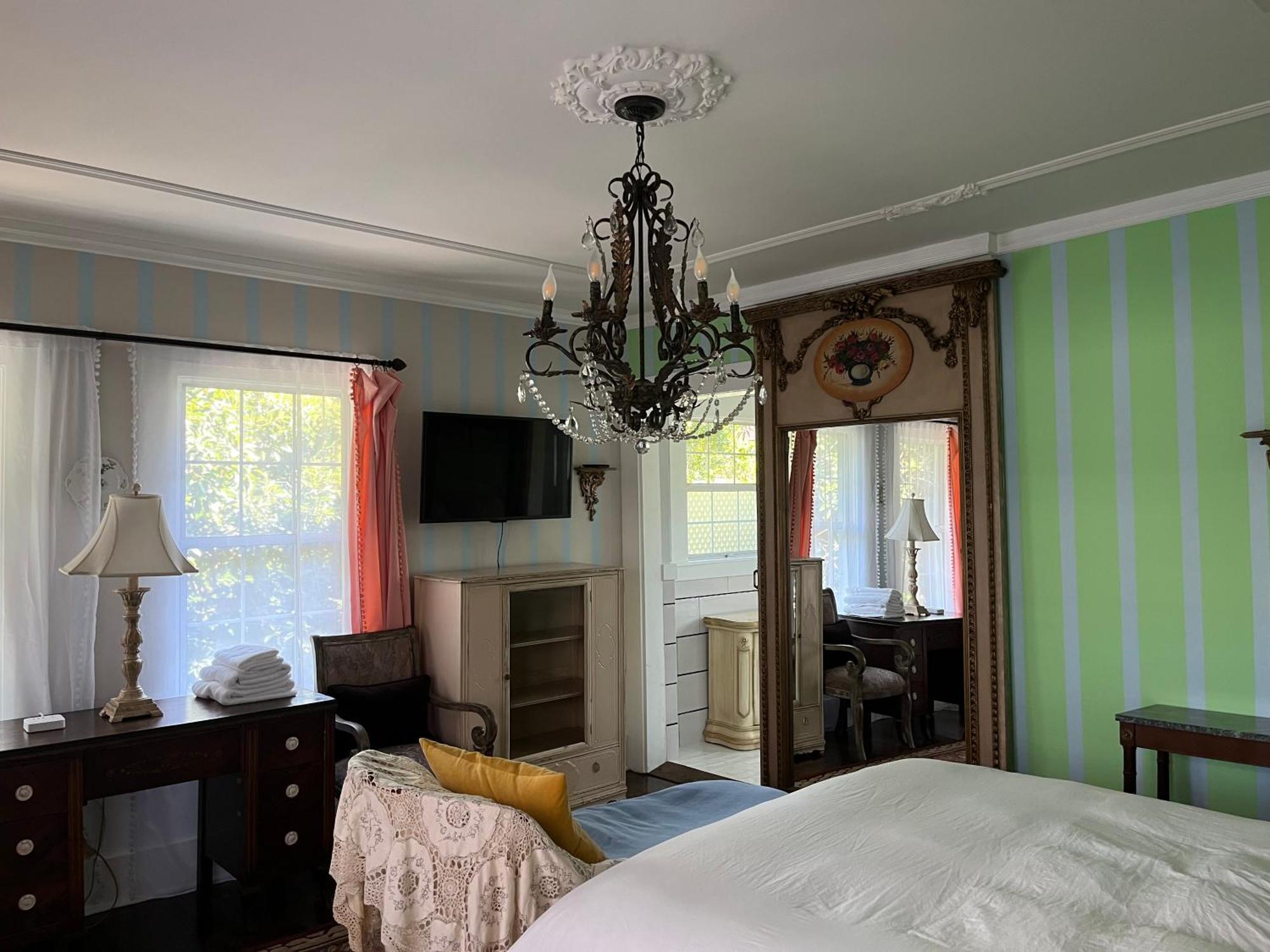 Hollywood Home Los Angeles Rum bild
